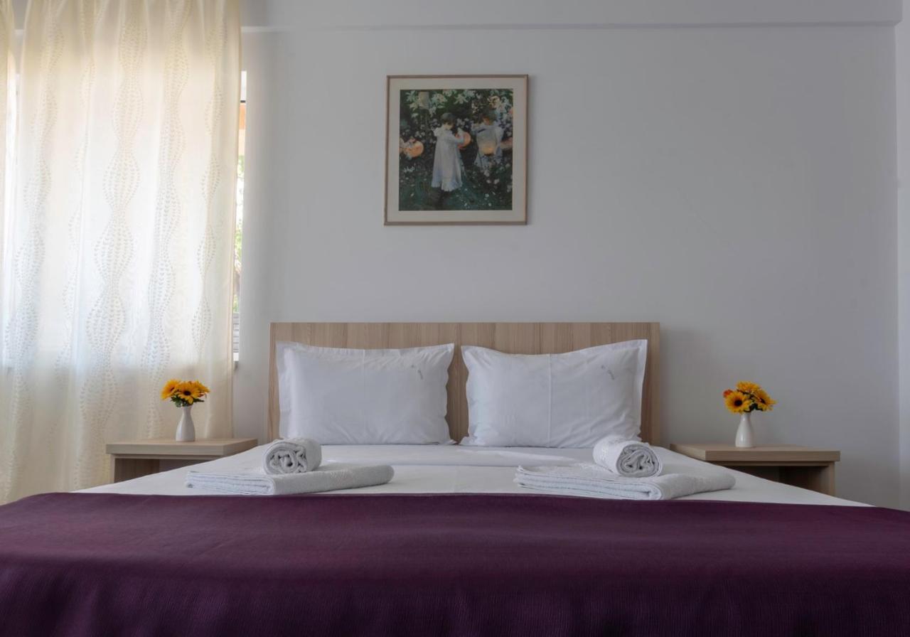 Casa El Greco Hotel Costinesti Buitenkant foto